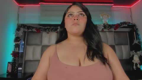 juliana_js_ online show from December 17, 3:57 am