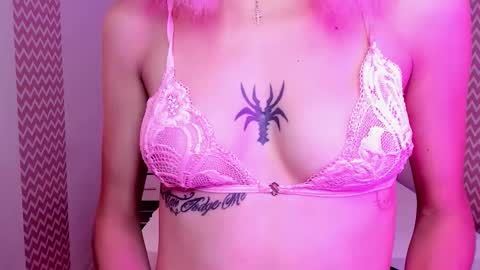 juliana online show from October 28, 2:29 pm