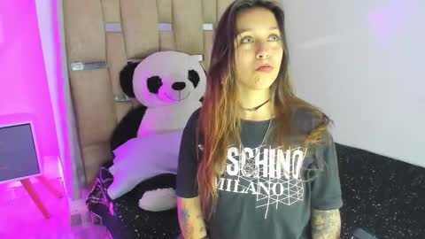 Snapshot of julianacarter chatting on September 8, 7:35 pm JulianaCarter online show from September 8, 7:35 pm