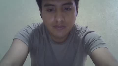 Snapshot of julianalvarez95 chatting on February 22, 10:31 pm Julian online show from February 22, 10:31 pm