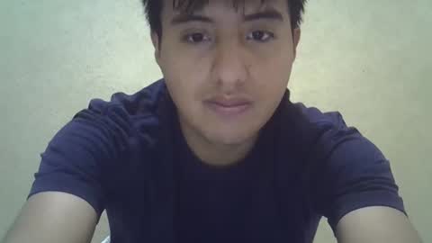 Snapshot of julianalvarez95 chatting on February 23, 4:57 pm Julian online show from February 23, 4:57 pm