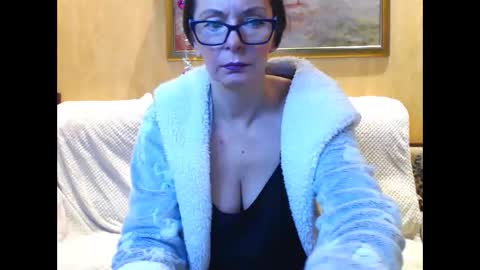 julianna online show from December 25, 11:22 am