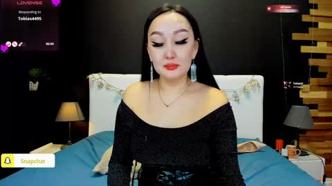 Snapshot of julianna_jamii chatting on February 8, 3:00 pm Julianna online show from February 8, 3:00 pm