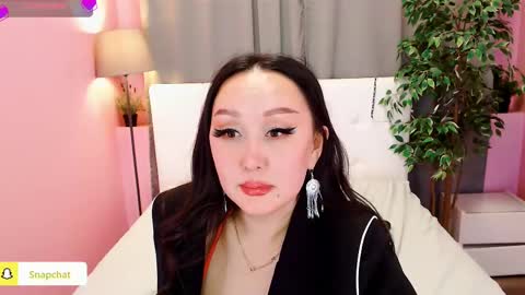 Snapshot of julianna_jamii chatting on February 12, 4:55 pm Julianna online show from February 12, 4:55 pm