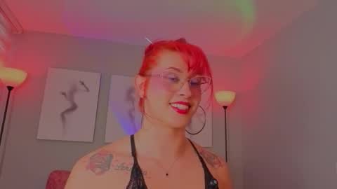 Juliana online show from March 23, 4:45 pm