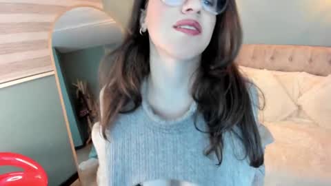 Julianne online show from October 2, 4:11 am