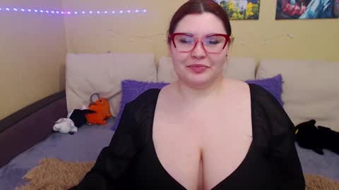 Jul online show from February 20, 6:24 pm