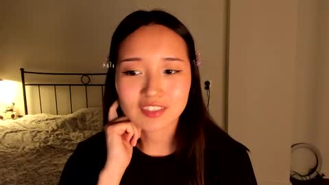 julia online show from February 13, 9:28 pm