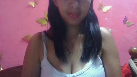 Snapshot of julie0612 chatting on September 11, 11:00 am julie0612 online show from September 11, 11:00 am