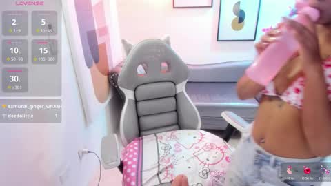 julie coper online show from October 23, 1:45 pm