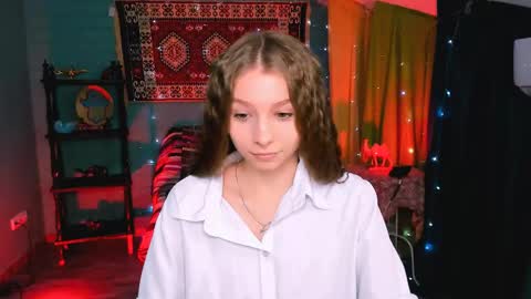 juliedaniel online show from May 11, 8:21 am