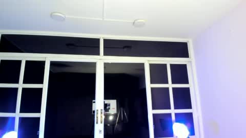 Juliet online show from May 20, 3:14 am