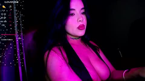 Snapshot of julieta_pandora1 chatting on September 16, 10:02 pm Pando Parker online show from September 16, 10:02 pm