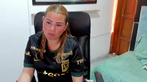 julieta_star69 online show from February 4, 7:40 pm