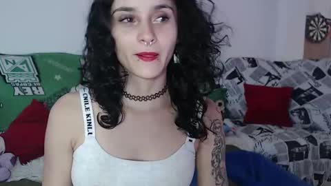 Julieta Jaguar online show from December 26, 2:37 pm