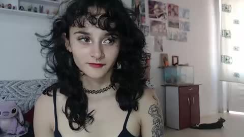 Julieta Jaguar online show from December 3, 2:44 pm