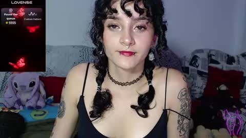 Julieta Jaguar online show from January 31, 2:17 pm