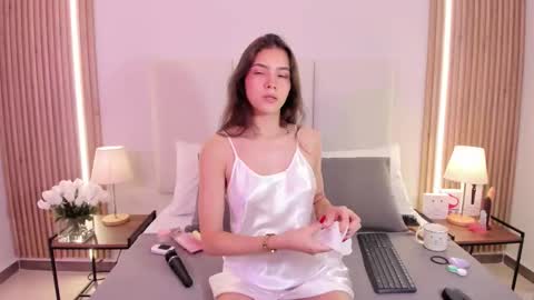 Snapshot of julietastong chatting on September 10, 7:48 pm Juliana online show from September 10, 7:48 pm