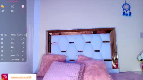 Snapshot of julieth_rossi chatting on February 21, 8:18 am julieth rossi online show from February 21, 8:18 am