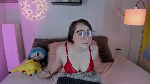 Snapshot of julietha_bianco_ chatting on February 21, 2:06 pm Julietha online show from February 21, 2:06 pm