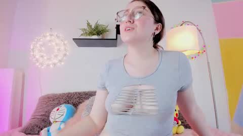 Snapshot of julietha_bianco_ chatting on March 1, 4:44 pm Julietha online show from March 1, 4:44 pm