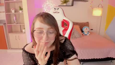 Snapshot of julietha_bianco_ chatting on March 11, 4:07 pm Julietha online show from March 11, 4:07 pm