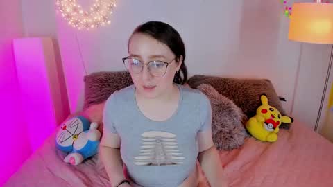 Snapshot of julietha_bianco_ chatting on March 1, 10:53 pm Julietha online show from March 1, 10:53 pm