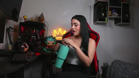  Julietha  online show from January 12, 3:35 am