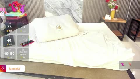 Julietha online show from April 8, 4:04 am