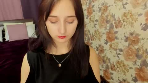 julietmonli online show from September 27, 3:26 am