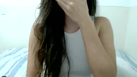 julietolentino_silva online show from September 27, 10:40 pm