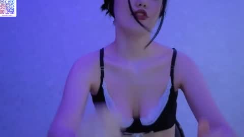 juliet online show from May 1, 2:33 pm