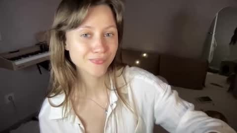 julietsensation online show from September 17, 5:16 pm
