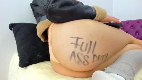 juliett online show from March 1, 6:11 pm