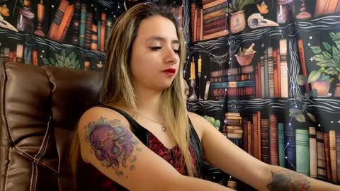 Julietta Jackson online show from January 17, 8:22 pm