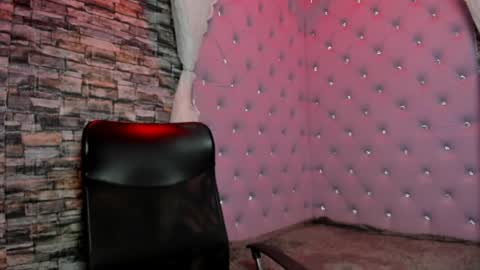 Julietta rouss online show from March 20, 4:50 am