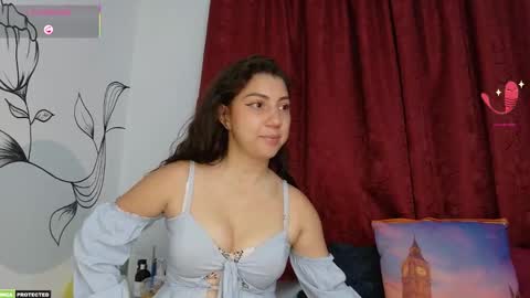 Snapshot of juliettacherry chatting on September 20, 12:13 am Julietta and Max online show from September 20, 12:13 am