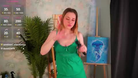 Mia online show from March 21, 3:23 am