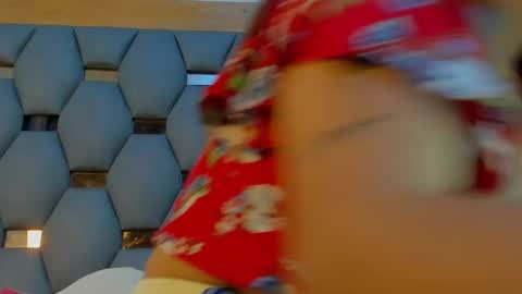 Snapshot of juliette_pretty_ chatting on September 20, 8:12 pm juliette_pretty_ online show from September 20, 8:12 pm