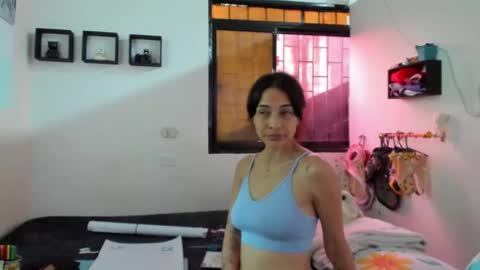 juliette online show from October 17, 6:34 pm