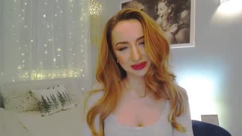 Snapshot of juliettesensual chatting on January 8, 6:52 pm JulietteSensual online show from January 8, 6:52 pm