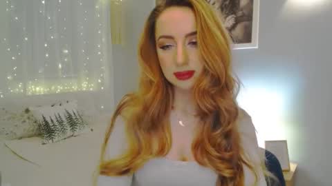 Snapshot of juliettesensual chatting on January 8, 3:39 pm JulietteSensual online show from January 8, 3:39 pm