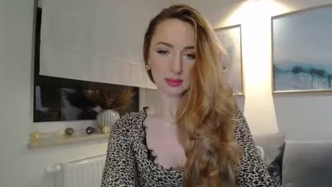 Snapshot of juliettesensual chatting on March 12, 4:24 pm JulietteSensual online show from March 12, 4:24 pm