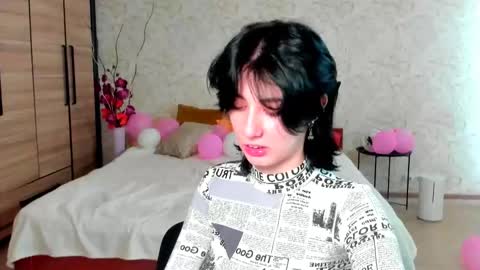 Snapshot of julissweet chatting on February 15, 10:33 am Asmodeus online show from February 15, 10:33 am