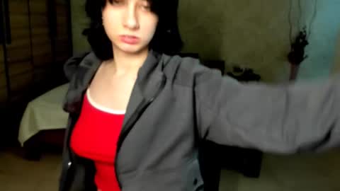Snapshot of julissweet chatting on January 26, 1:58 pm Asmodeus online show from January 26, 1:58 pm