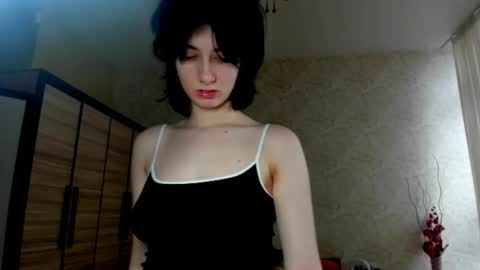 Snapshot of julissweet chatting on February 2, 7:41 am Asmodeus online show from February 2, 7:41 am