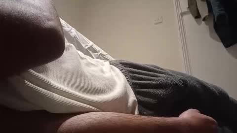 Snapshot of juliusrad chatting on October 19, 2:38 am juliusrad online show from October 19, 2:38 am