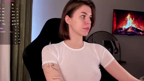Julia online show from March 11, 9:34 am