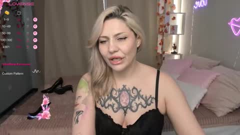 Jully online show from November 1, 9:41 am