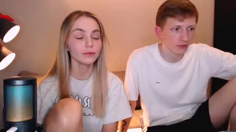 sweet online show from December 16, 9:21 pm